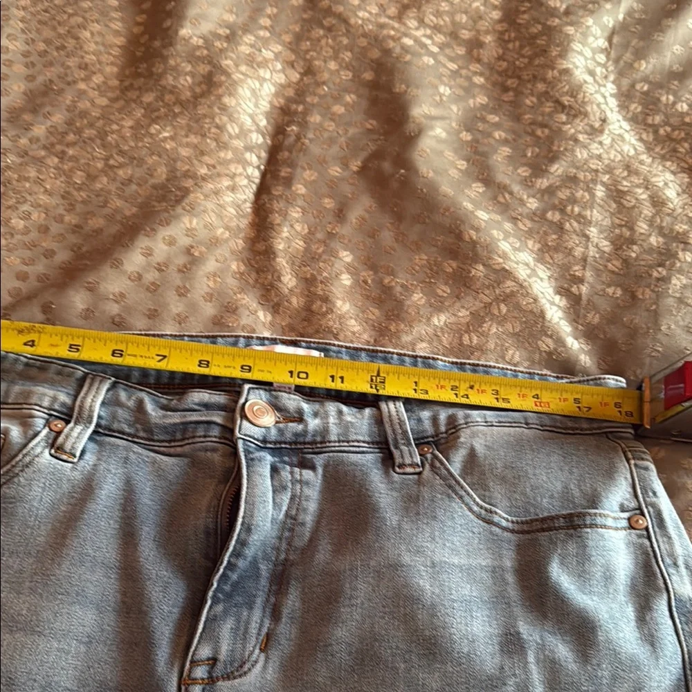 Blue Distressed Jean Shorts with Frayed Hem - Picture 4 of 6
